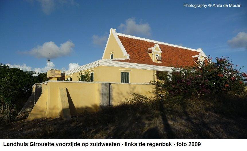 07. Girouette voorzijde op zuidwesten met regenbak 2009